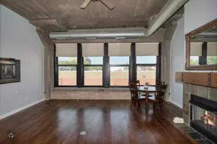 1151 W 15th St, Chicago, IL 60608 - Photo 12
