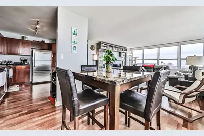 655 W Irving Park Road #3810, Chicago, IL 60613 - Photo 14
