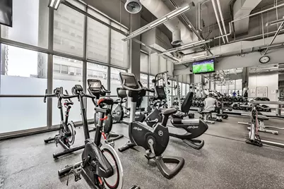 655 W Irving Park Road #3810, Chicago, IL 60613 - Photo 28