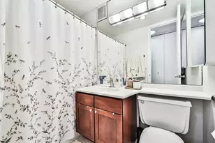 655 W Irving Park Rd, Chicago, IL 60613 - Photo 24