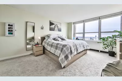 655 W Irving Park Road #3810, Chicago, IL 60613 - Photo 20