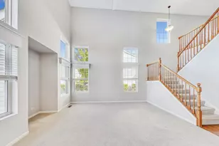 3211 S Ronan Dr, Lake in the Hills, IL 60156 - Photo 4