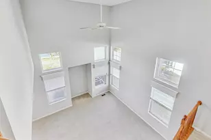 3211 S Ronan Dr, Lake in the Hills, IL 60156 - Photo 18