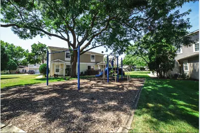 1205 Quincy Court, Wheeling, IL 60090 - Photo 18