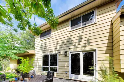 915 W Frontenac Drive, Arlington Heights, IL 60004 - Photo 30