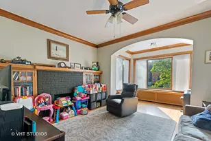 4229 N Leavitt St, Chicago, IL 60618 - Photo 6