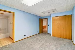 6212 Formoor Ln, Gurnee, IL 60031 - Photo 40