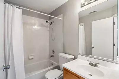 6212 Formoor Lane, Gurnee, IL 60031 - Photo 32