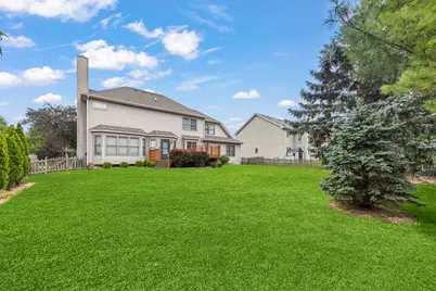 553 Danbury Drive, Oswego, IL 60543 - Photo 18