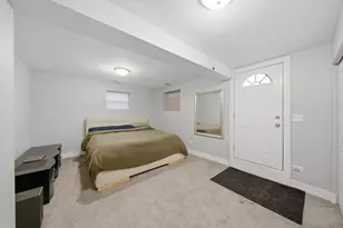 4541 S Prairie Ave, Chicago, IL 60653 - Photo 10