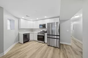 4541 S Prairie Ave, Chicago, IL 60653 - Photo 4