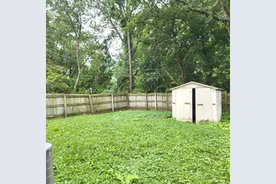 111 Woodland Drive, Round Lake Beach, IL 60073 - Photo 14