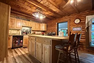 690 Ganntown Ln, Grantsburg, IL 62943 - Photo 10