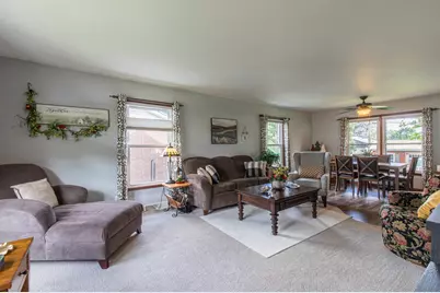 1027 W 3rd Street, Spring Valley, IL 61362 - Photo 4