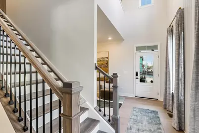 305 Avondale Lane, Lincolnshire, IL 60069 - Photo 2