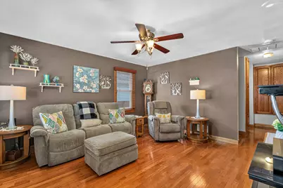 611 Table Street, Lockport, IL 60441 - Photo 10