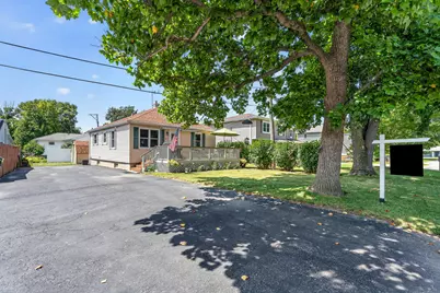 611 Table Street, Lockport, IL 60441 - Photo 28