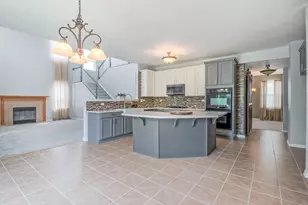 14001 Meadow Ln, Plainfield, IL 60544 - Photo 6