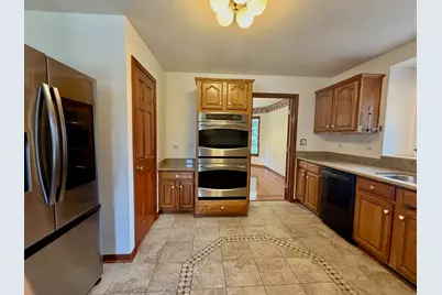 1 Genesee Court, Bolingbrook, IL 60440 - Photo 6