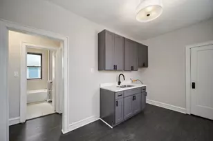 1206 W 83rd St, Chicago, IL 60620 - Photo 6