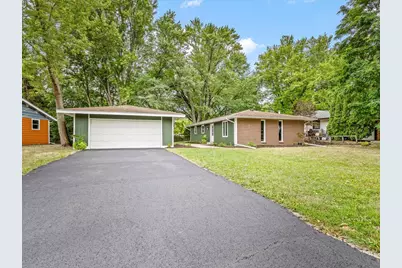 4659 Brougham Drive, Rockford, IL 61114 - Photo 2