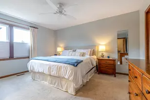 4 Montana Ct, Cary, IL 60013 - Photo 12