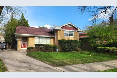 7023 S Bennett Avenue, Chicago, IL 60649 - Photo 1