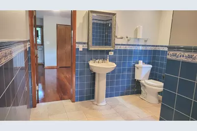 7023 S Bennett Avenue, Chicago, IL 60649 - Photo 16