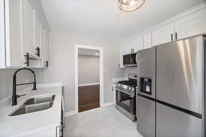 12742 S Parnell Avenue, Chicago, IL 60628 - Photo 6