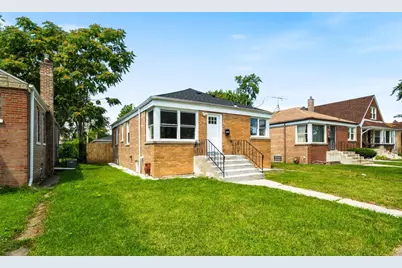 12742 S Parnell Avenue, Chicago, IL 60628 - Photo 2