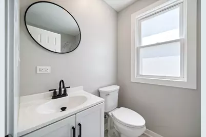 12742 S Parnell Avenue, Chicago, IL 60628 - Photo 8