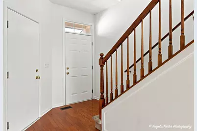 376 N Patriot Drive, Hainesville, IL 60030 - Photo 2