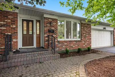 7655 Woodview Drive, Woodridge, IL 60517 - Photo 2