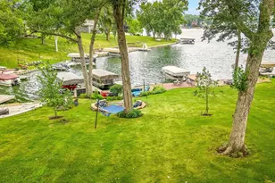 1949 Baintree Rd, Davis, IL 61019 - Photo 4