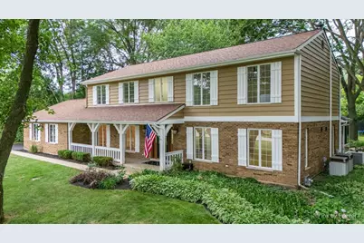 1 Carlisle Road, Hawthorn Woods, IL 60047 - Photo 2