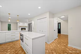 1 Carlisle Rd, Hawthorn Woods, IL 60047 - Photo 12