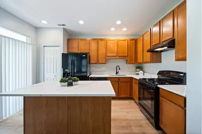 436 Azalea Street, Elgin, IL 60124 - Photo 10