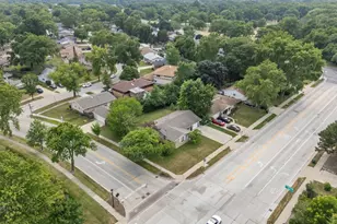 109 Landmeier Rd, Elk Grove Village, IL 60007 - Photo 24
