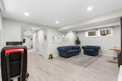 5047 W Winnemac Avenue, Chicago, IL 60630 - Photo 36