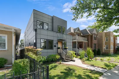 5047 W Winnemac Avenue, Chicago, IL 60630 - Photo 2