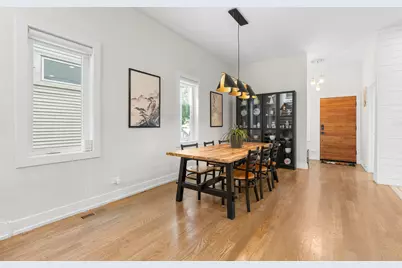 5047 W Winnemac Avenue, Chicago, IL 60630 - Photo 14
