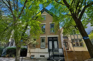 2307 W Melrose St, Chicago, IL 60618 - Photo 2
