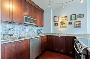 1660 N La Salle Dr, Chicago, IL 60614 - Photo 4