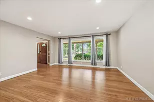 2S943 Shagbark Dr, Batavia, IL 60510 - Photo 10