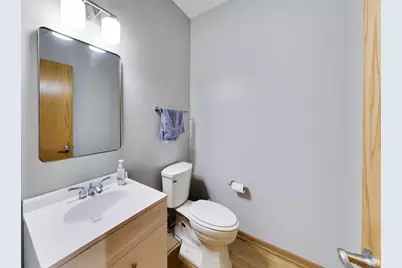 14106 Glenwood Court, Libertyville, IL 60048 - Photo 16