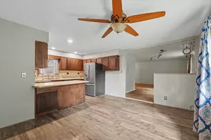 1004 Frank Dr, Champaign, IL 61821 - Photo 12