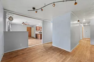 1004 Frank Dr, Champaign, IL 61821 - Photo 8