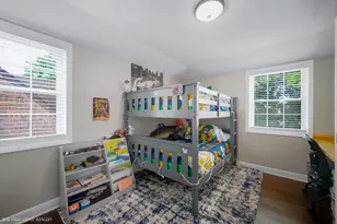 9717 S Hamlin Ave, Evergreen Park, IL 60805 - Photo 12