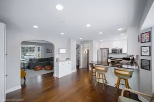 9717 S Hamlin Ave, Evergreen Park, IL 60805 - Photo 10