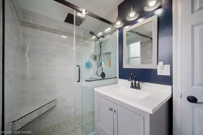 9717 S Hamlin Avenue, Evergreen Park, IL 60805 - Photo 14